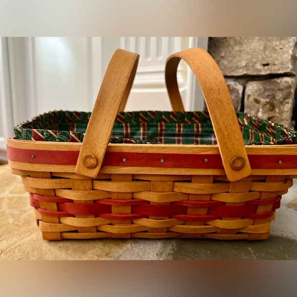 1996 Longaberger Christmas Collection Holiday Cheer Basket, Liner & Protector - Picture 2 of 6